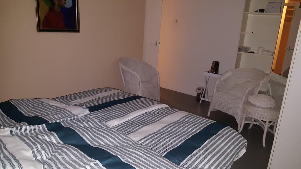 אלפן אן דן ריין Homestay Dutchable מראה חיצוני תמונה